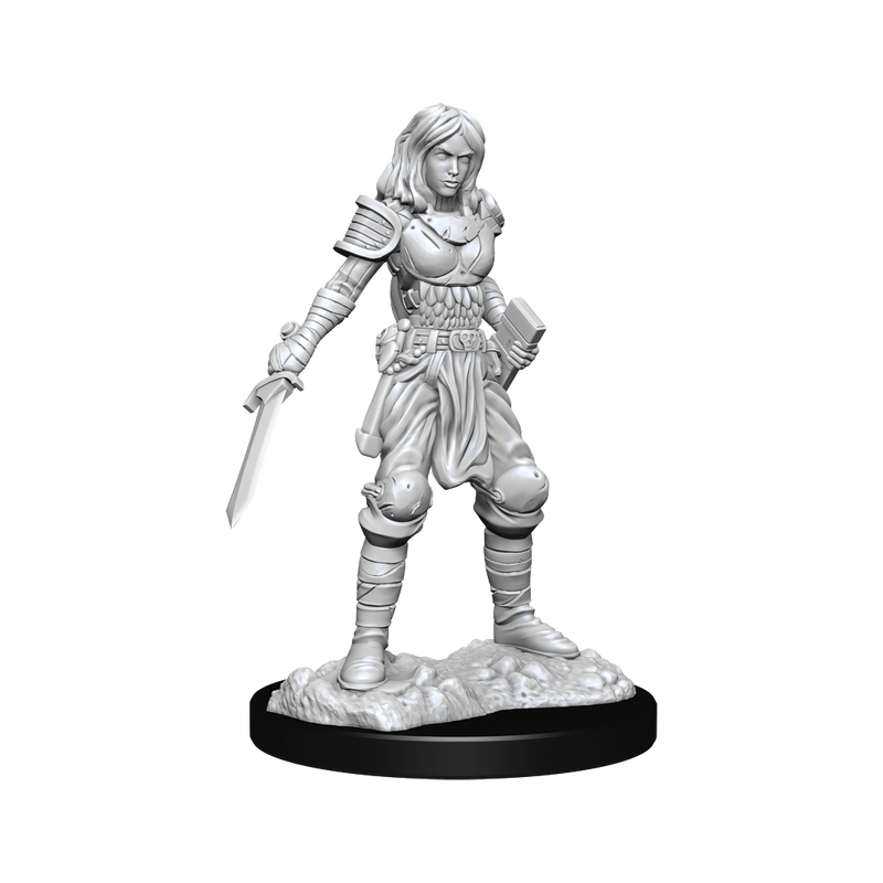 Pathfinder Battles Unpainted Miniatures: Human Female Fighter